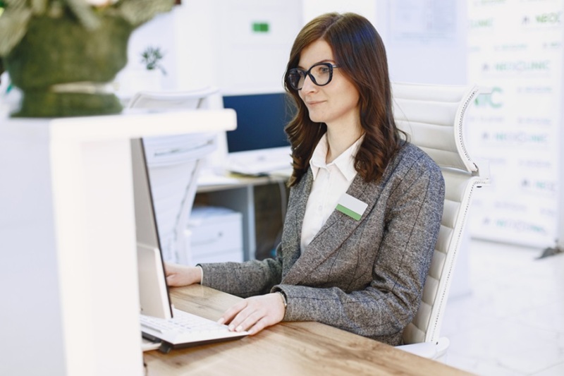 Co daje tytuł technika administracji